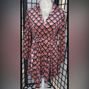 Zara Geometric Patterned 70s velvet button Dress in Pink